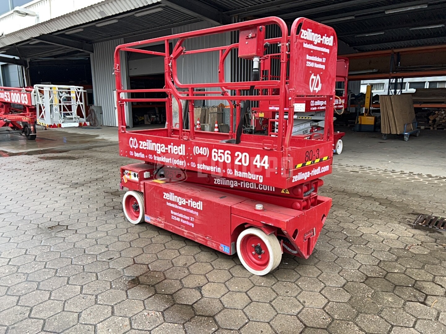 MEC 2033ES - - Used Scissor Lift