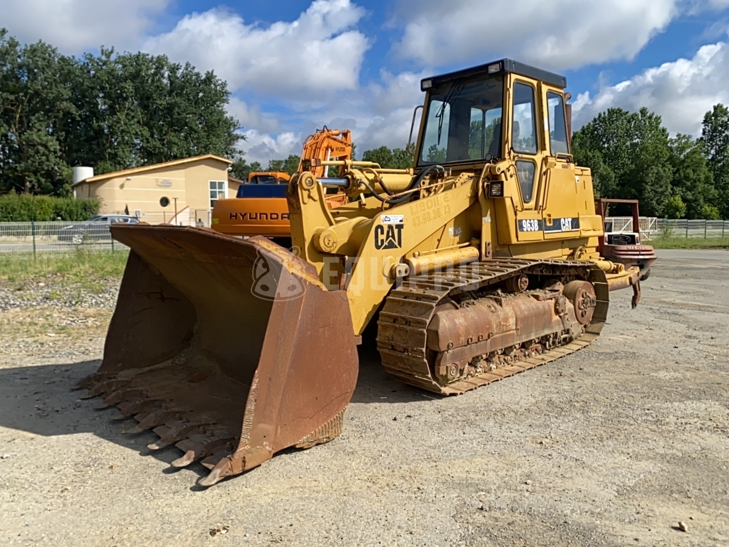 Caterpillar 963b - - Used Tracked Loader
