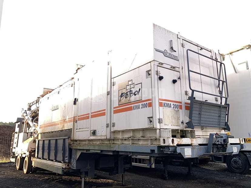 Picture of the Wirtgen KMA 200