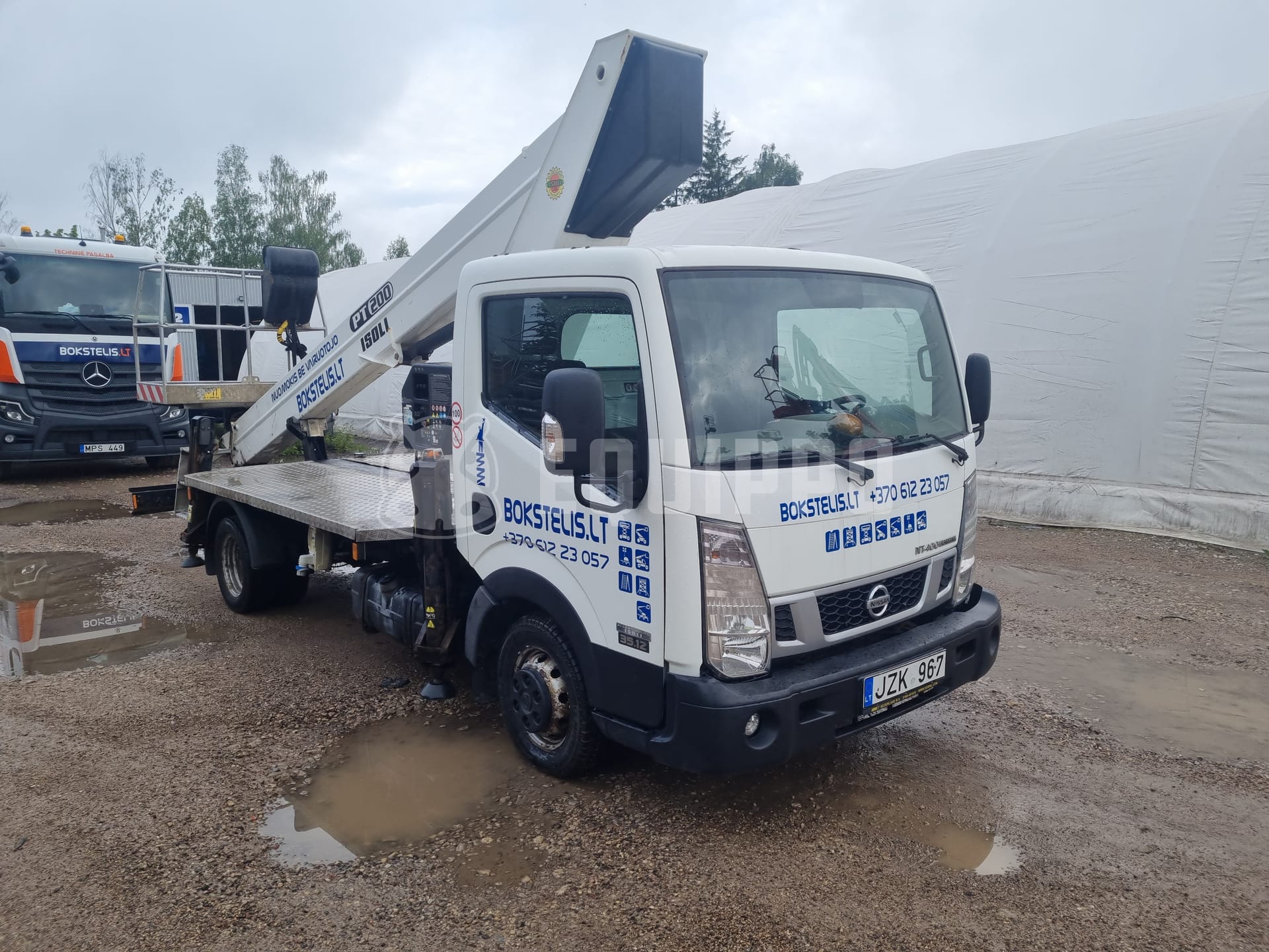 Isoli PT200 on Nissan NT400 - - Used Truck-Mounted Boom Lift