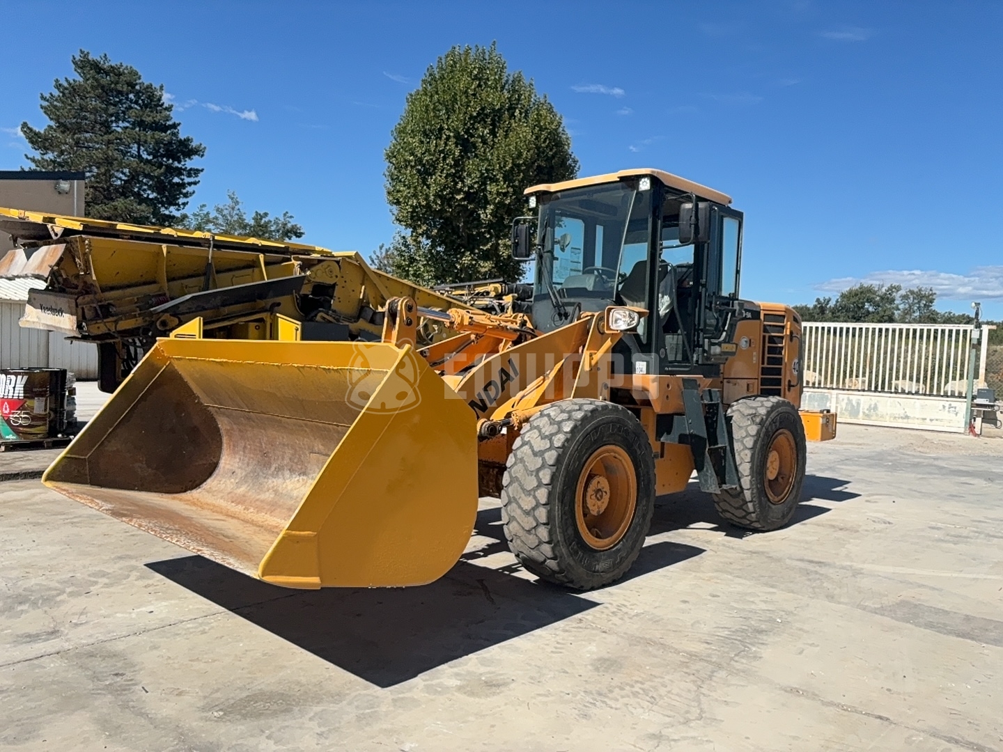 Hyundai HL730-9A  - - Used Wheel Loader