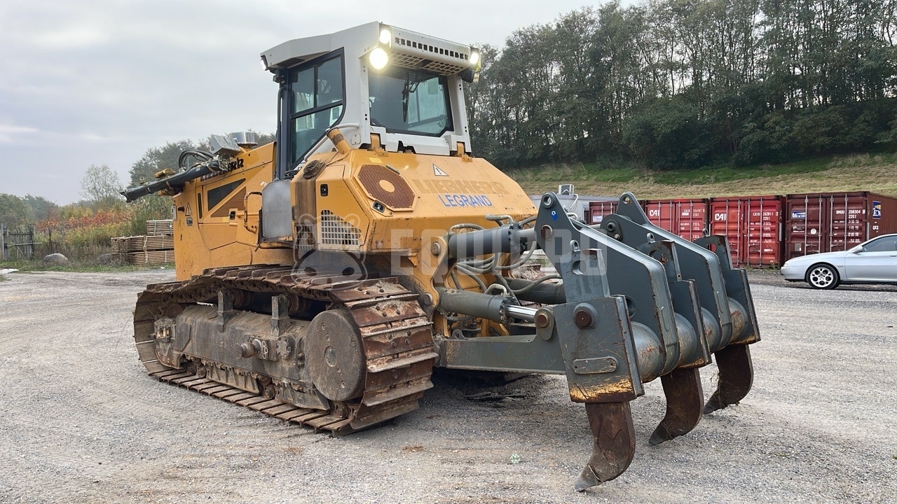 Liebherr Pr 746 L  - - Used Tracked Dozer