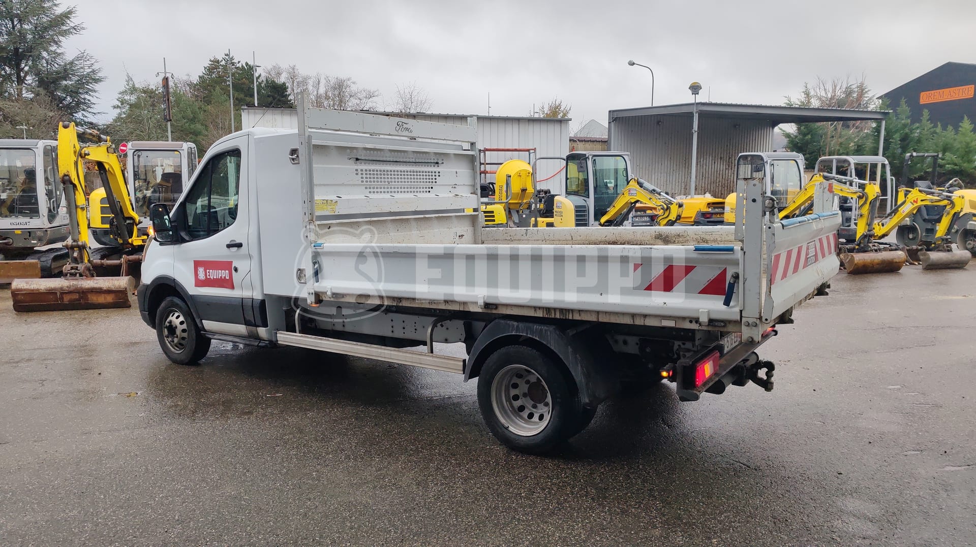 Ford TRANSIT  - - Used Commercial Vehicle - Tipper