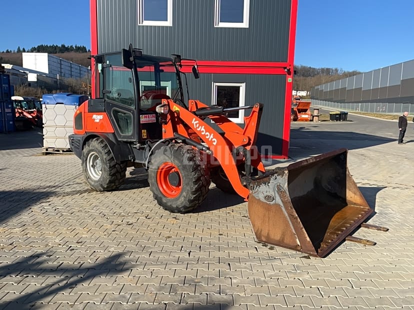Picture of the Kubota R065