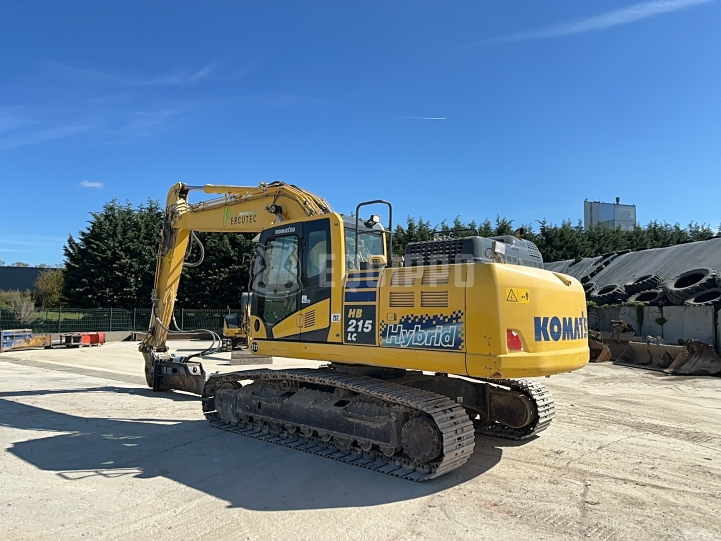 Komatsu HB215LC-3  - - Used Tracked Excavator