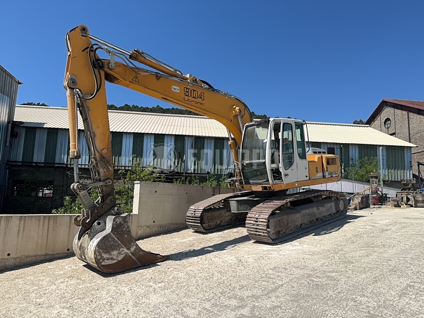 Liebherr R 904 C Litronic Hdsl - - Used Tracked Excavator