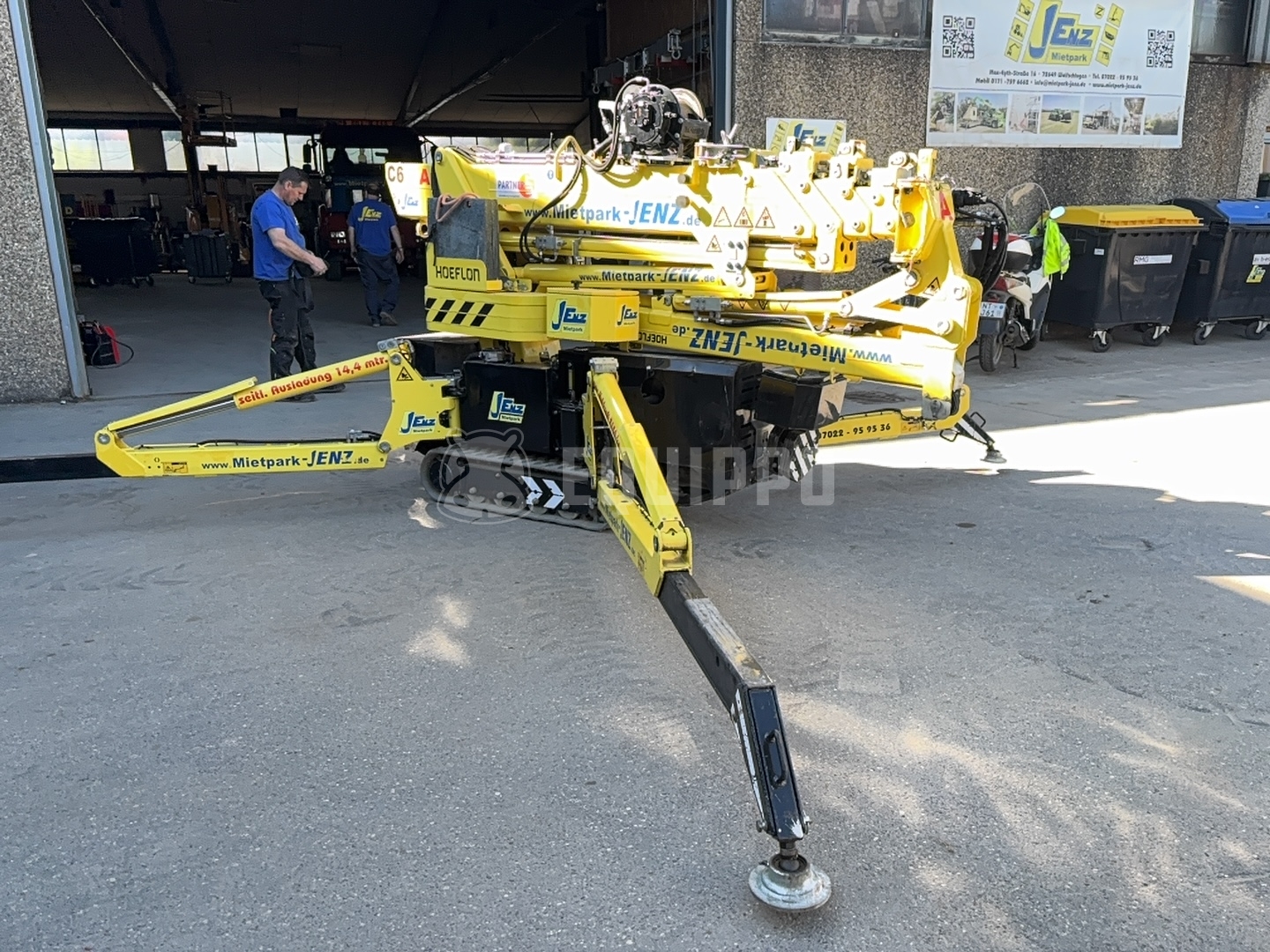 Hoeflon C6  - - Used Crawler Crane
