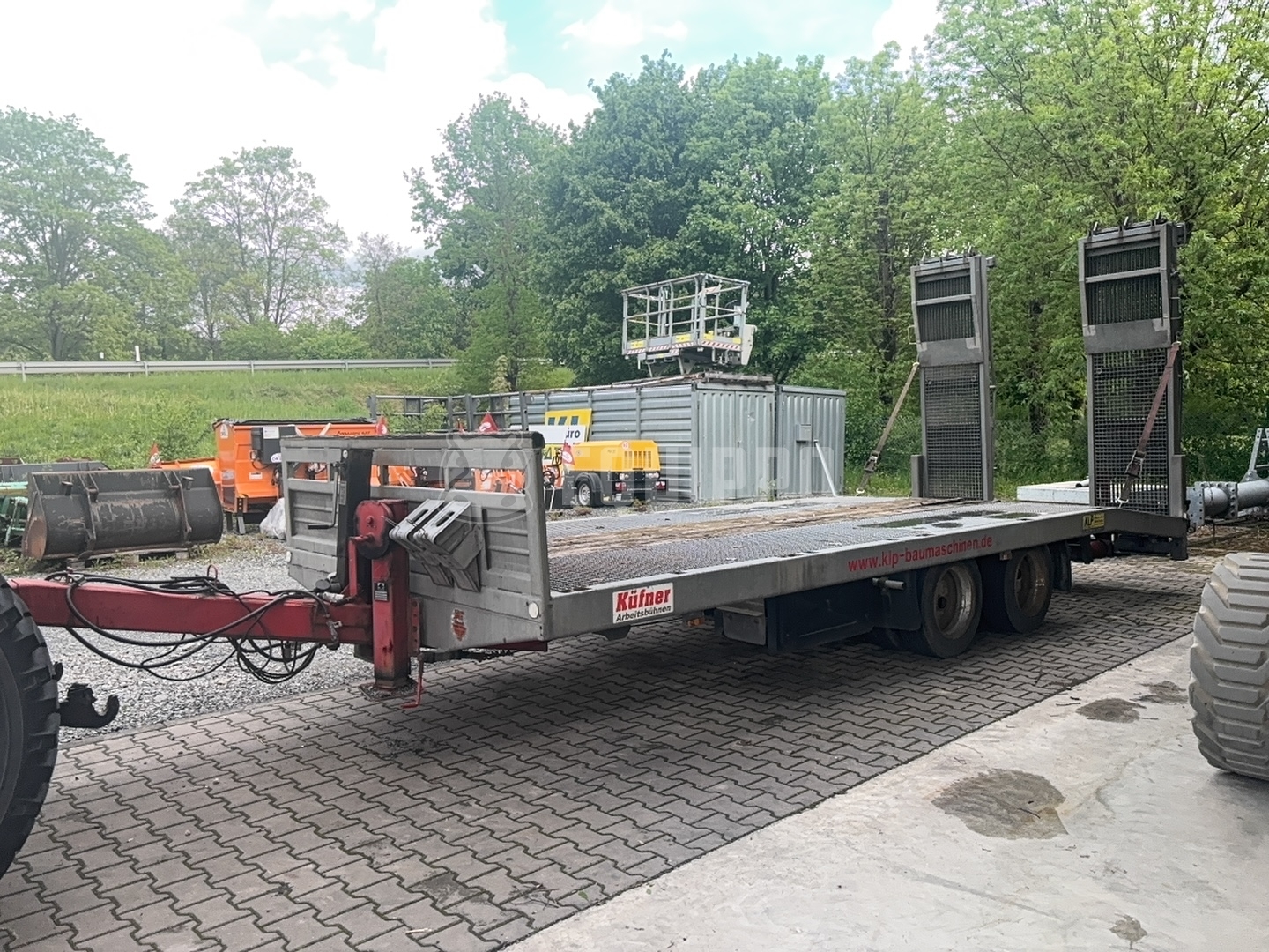 Blomenröhr 674/11900 - - Used Low Bed Semi-trailer