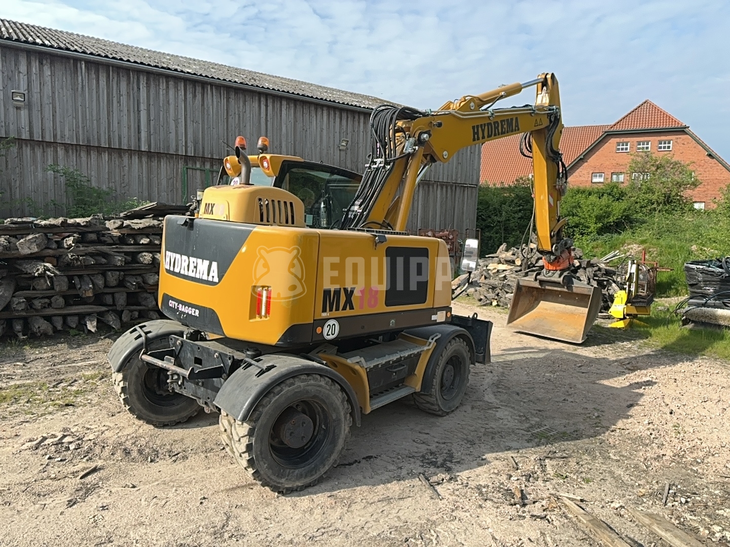 Hydrema RB15-MX18 with tiltrotator, quick coupler and excavator bucket - - Used Wheeled Excavator