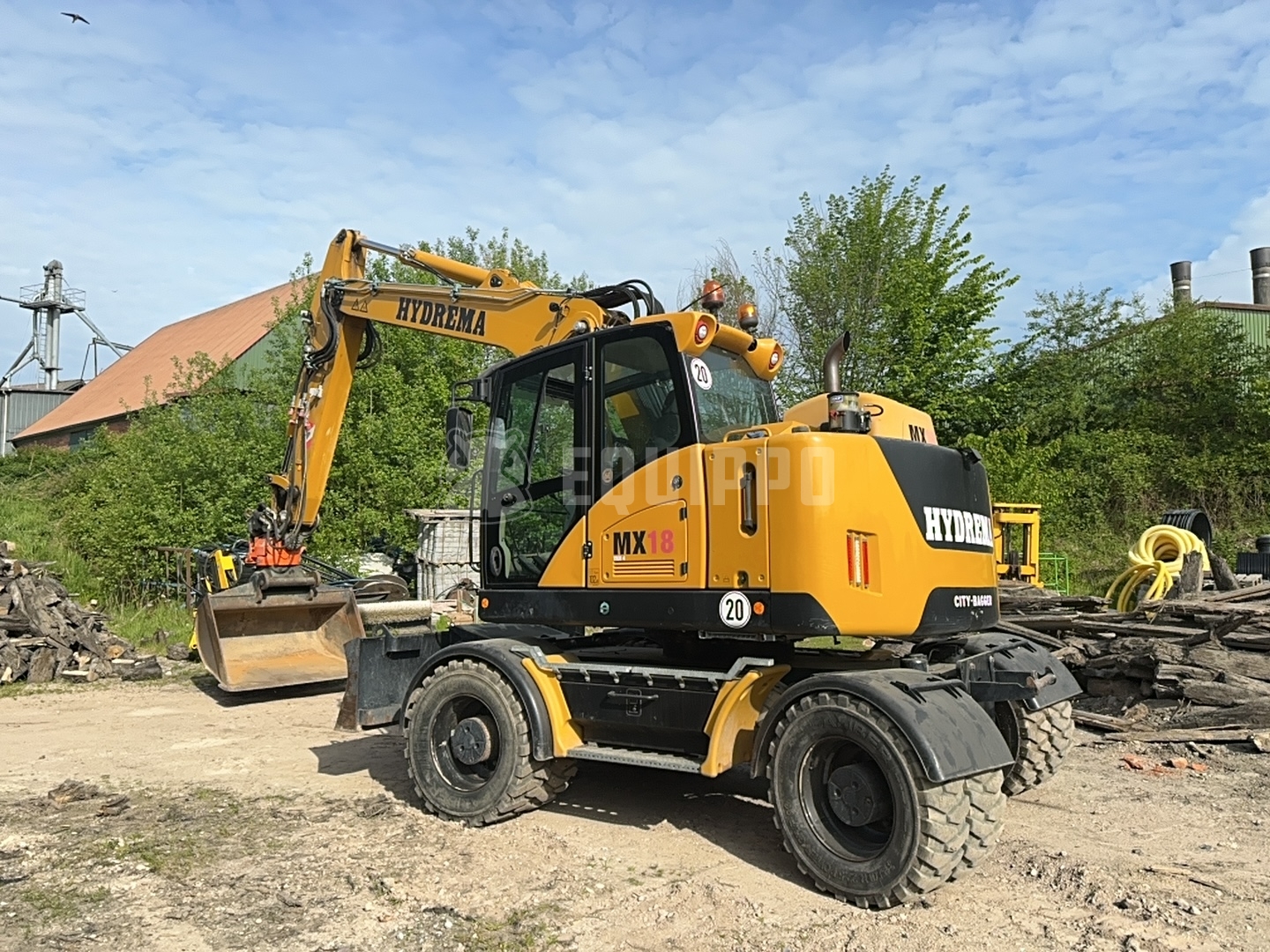 Hydrema RB15-MX18 with tiltrotator, quick coupler and excavator bucket - - Used Wheeled Excavator