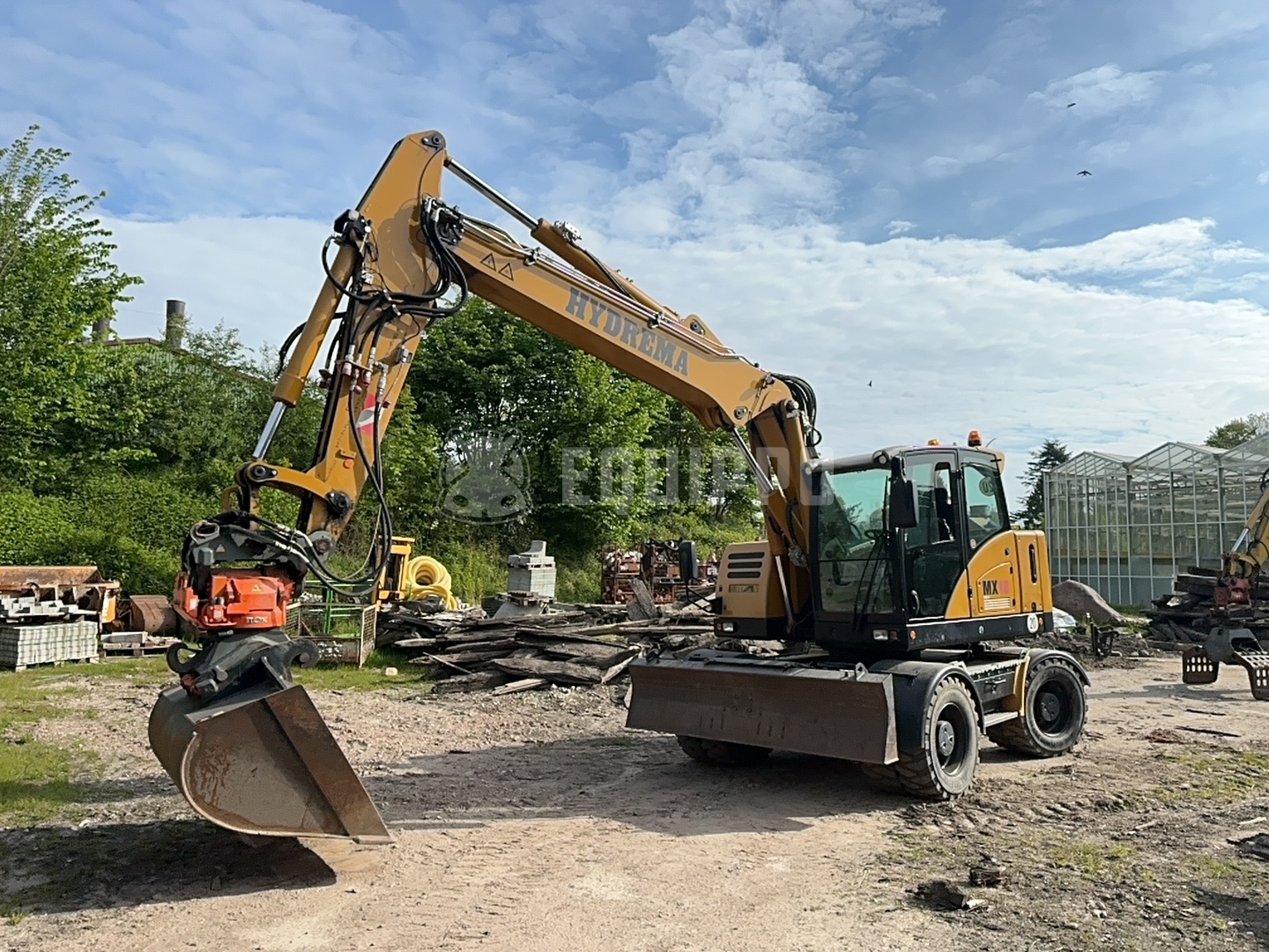 Hydrema RB15-MX18 with tiltrotator, quick coupler and excavator bucket - - Used Wheeled Excavator
