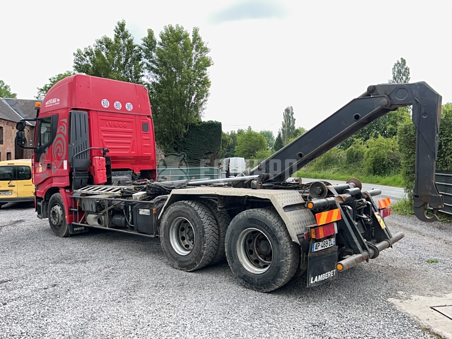 Iveco Rolloff - - Used Roll Off-Tipper Truck