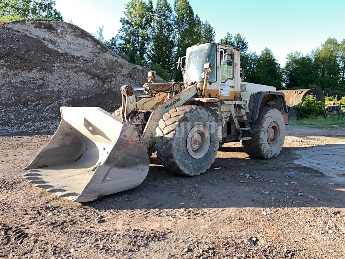 Komatsu WA470-3H  - - Used Wheel Loader