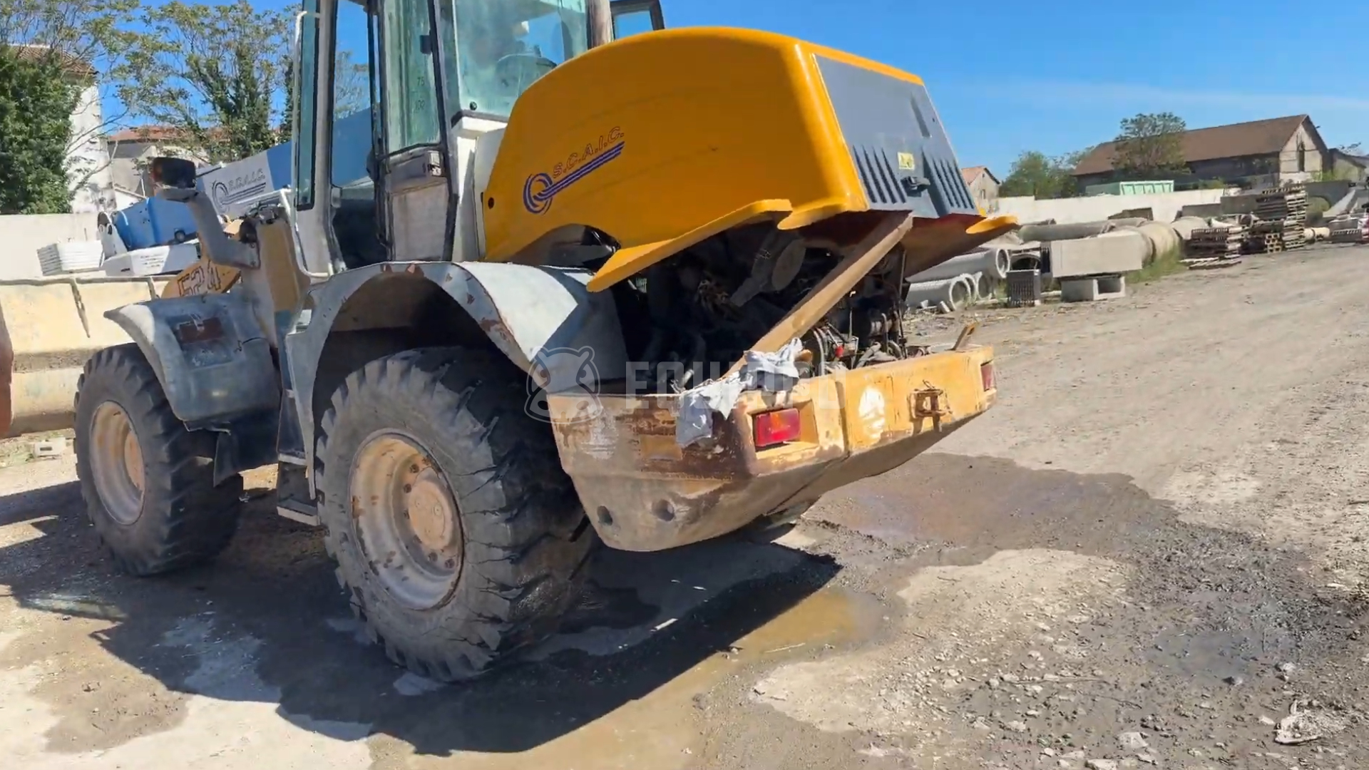 Liebherr L 524  - - Used Wheel Loader
