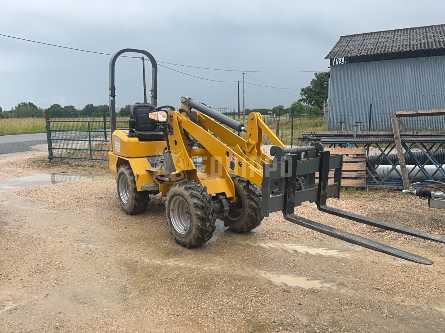 Wheel Loader 180 - - Used Wheel Loader