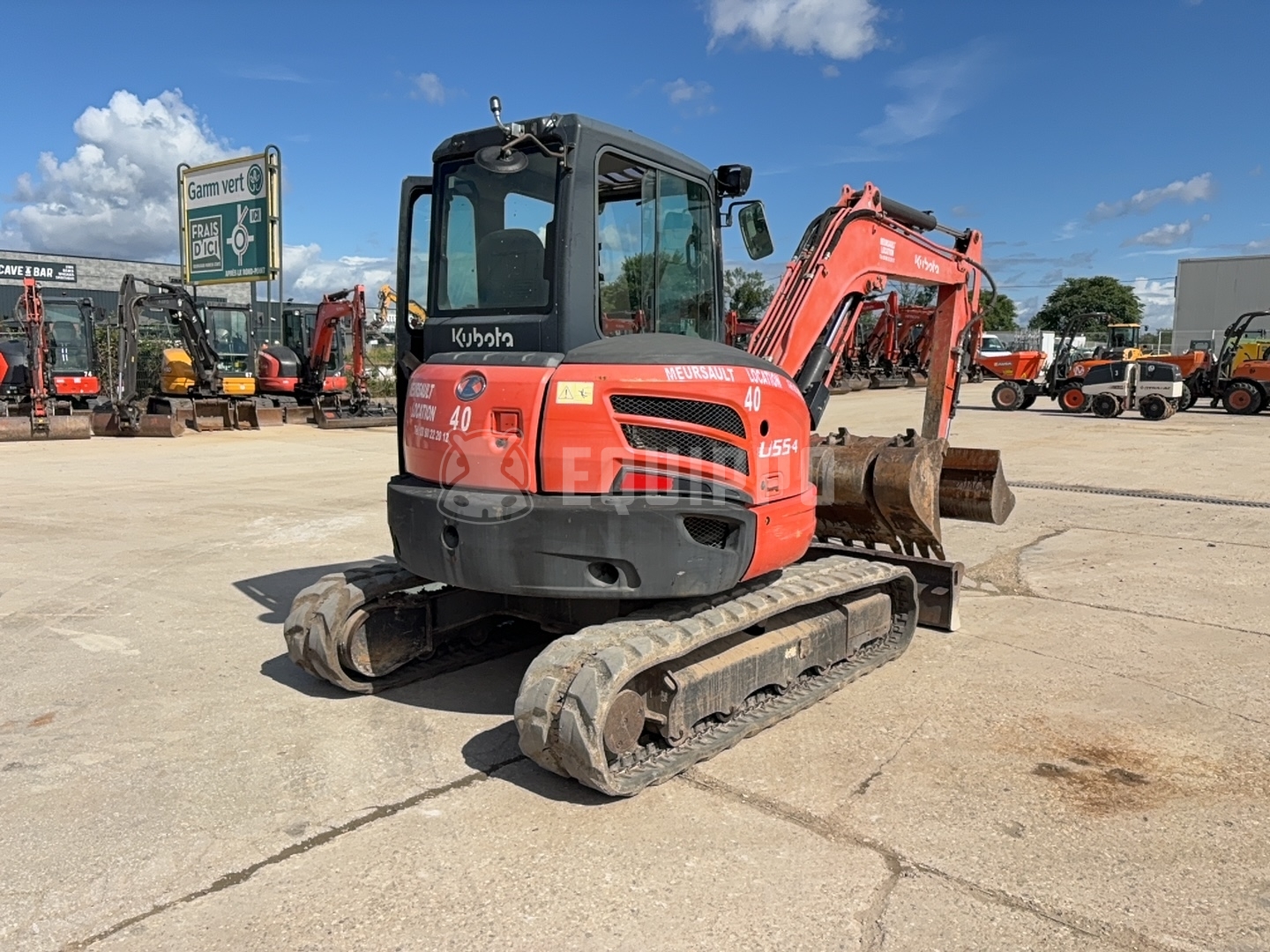 Kubota U55-4 KE with 3 excavator buckets - - Used Mini Excavator  < 7t