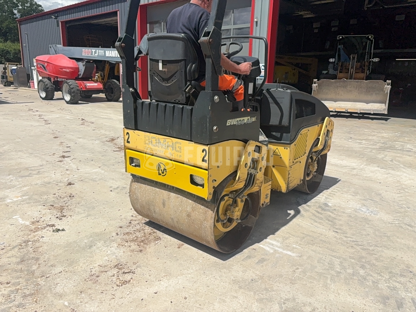 Bomag BW 100 AD-4  - - Used Tandem Roller