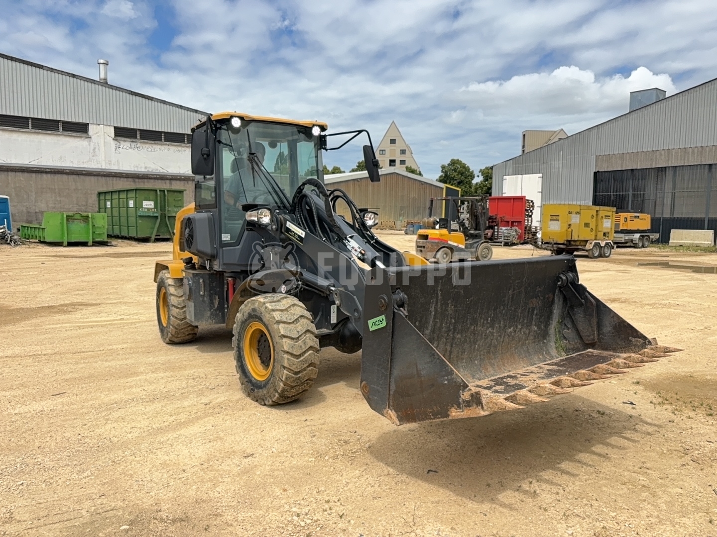 XCMG XC916E with bucket and forks - - Used Wheel Loader