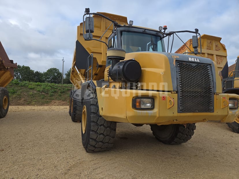 Picture of the Bell B40D