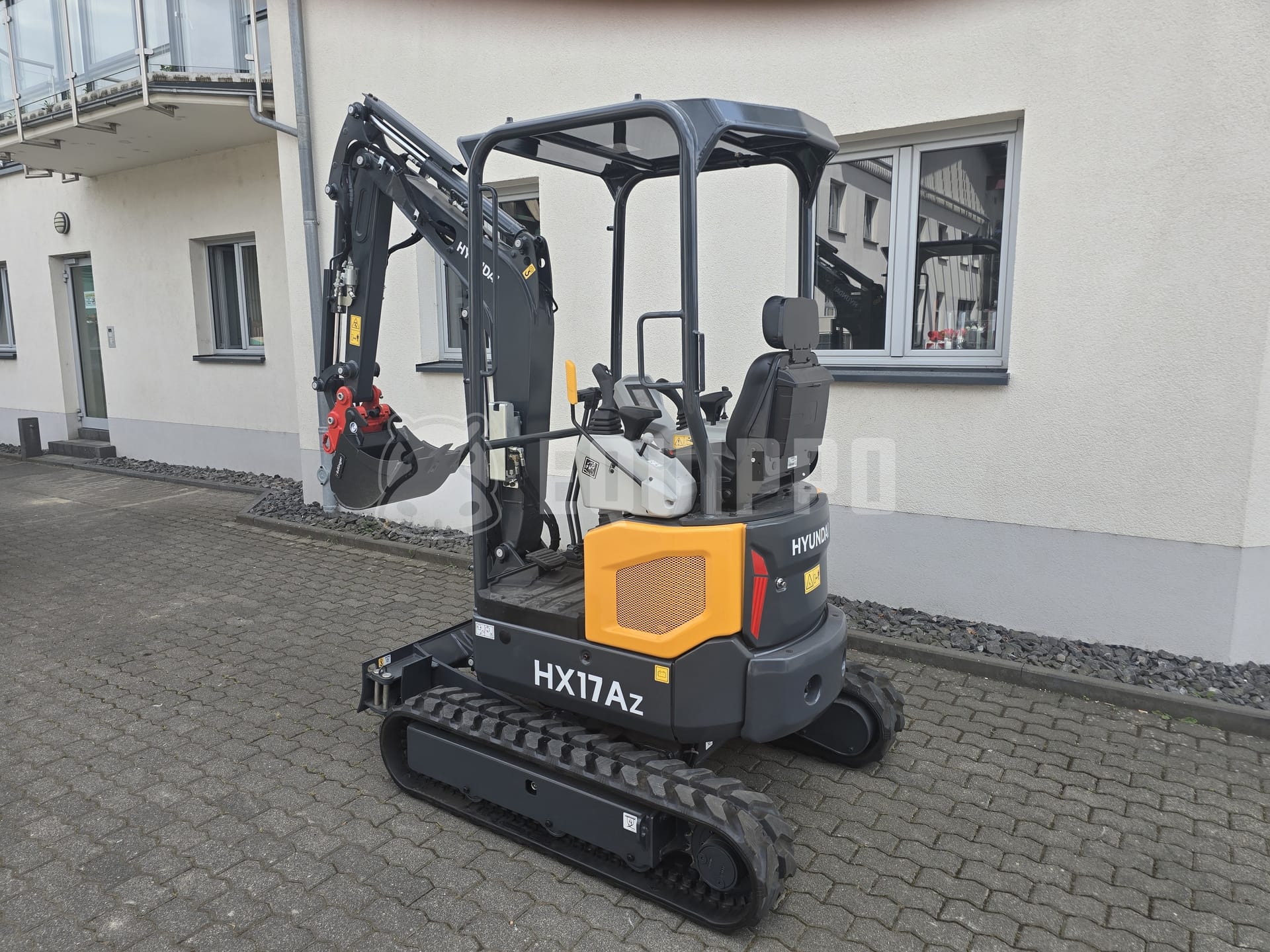 Hyundai HX17AZ  - - Used Mini Excavator  < 7t