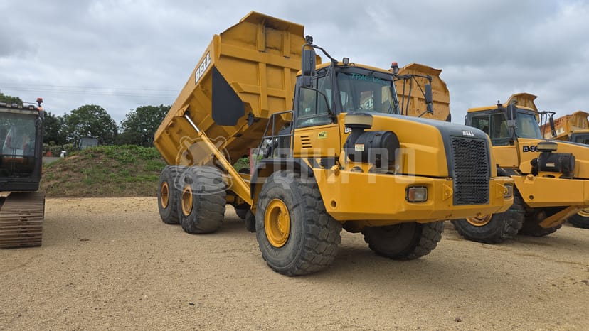 Picture of the Bell B40D