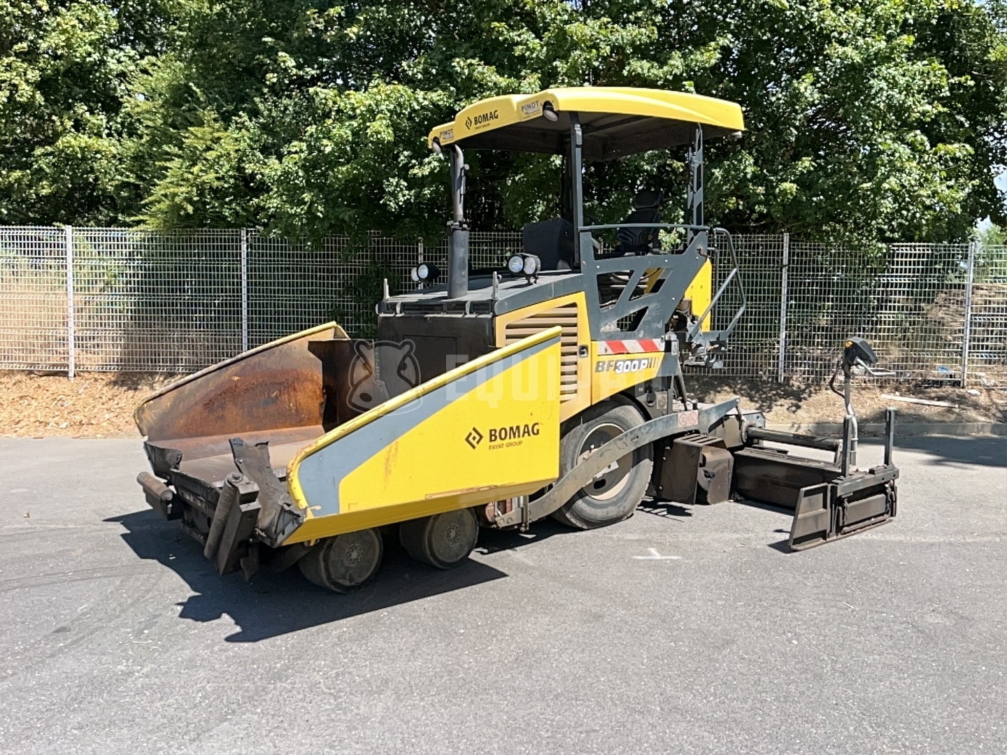 Bomag bf 300 p  - - Used Asphalt Paver