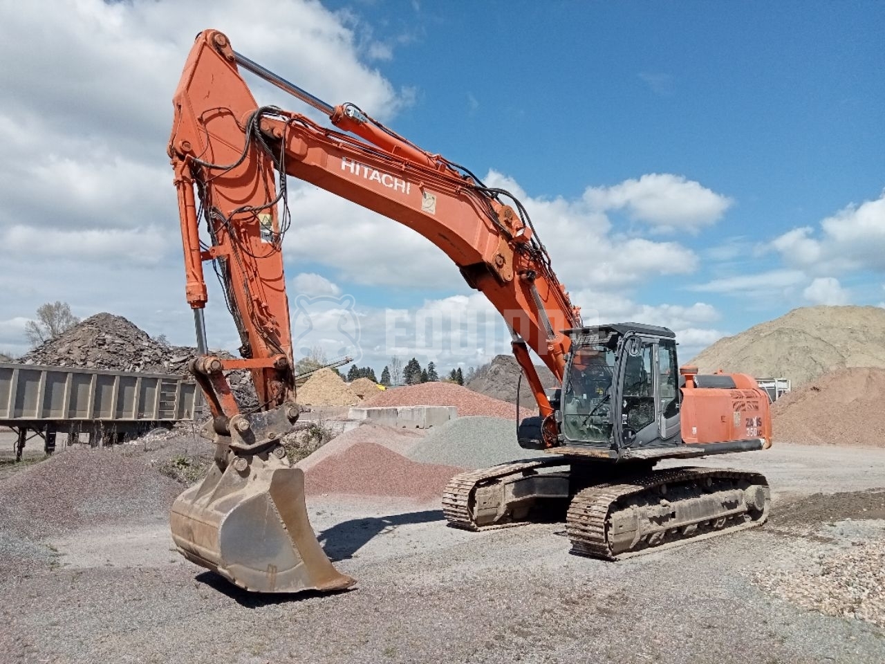 Hitachi ZX350LC-3 with standard earth boom and long-front boom - - Used Demolition Excavator