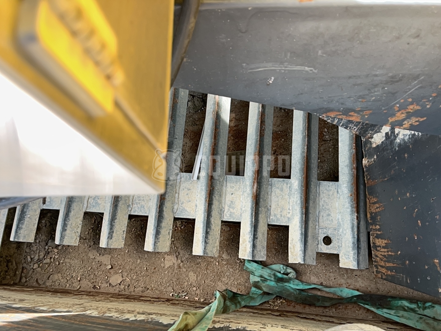 Wheel Cleaner WEXC-13  - - Used Small Equipment